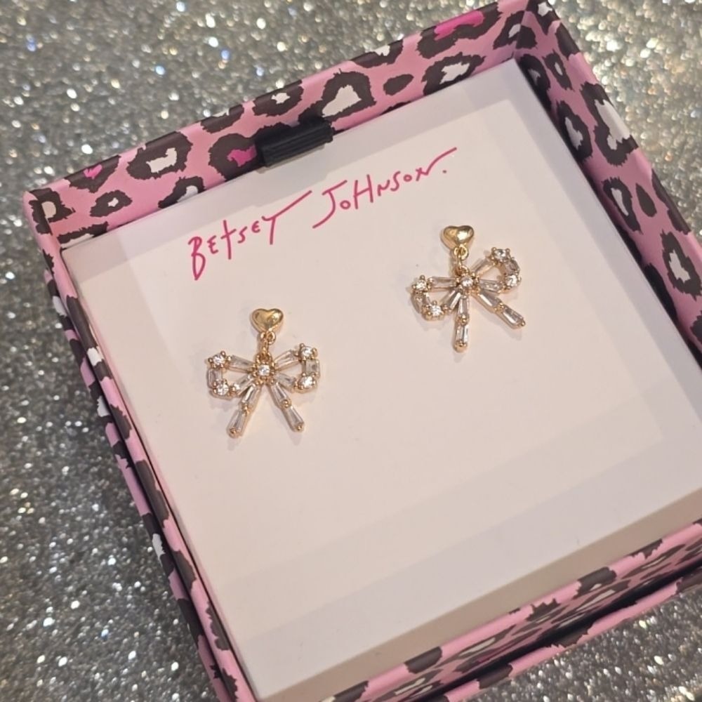 Betsey Johnson Bow Drop Earrings - Picture 4 of 5